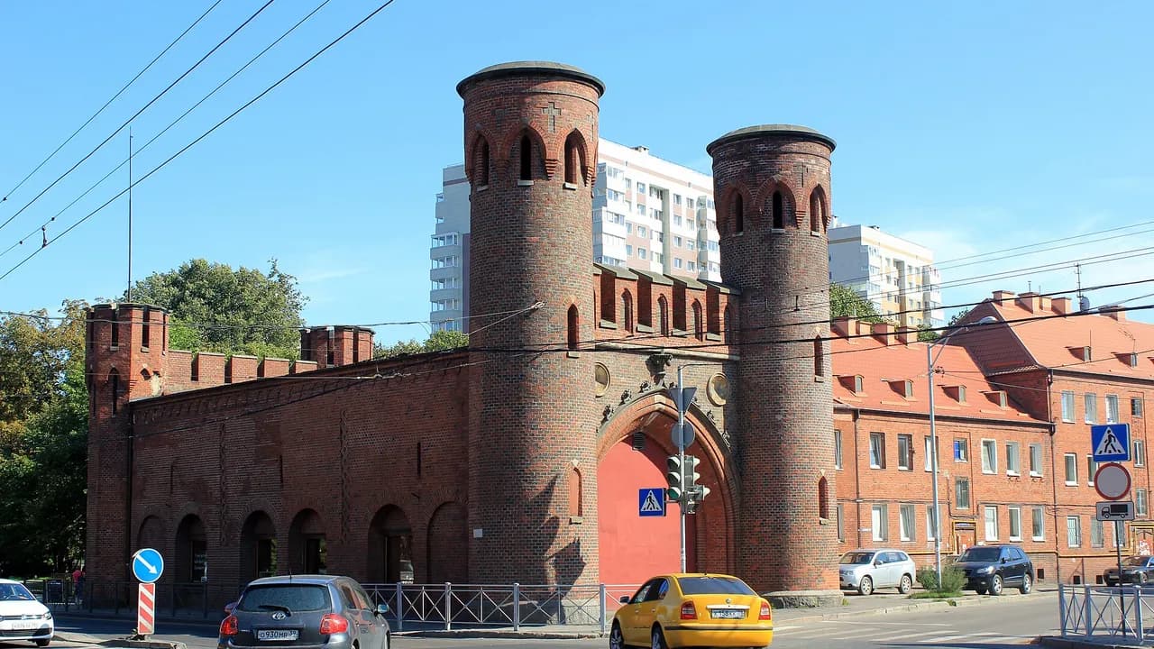 Закхаймские ворота в Калининграде — кирпичная неоготика